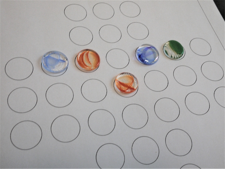 おはじき用のシートを使う